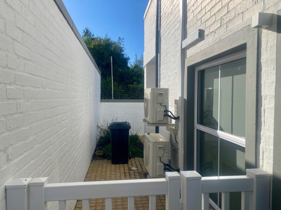 3 Bedroom Property for Sale in Gevonden Estate Western Cape